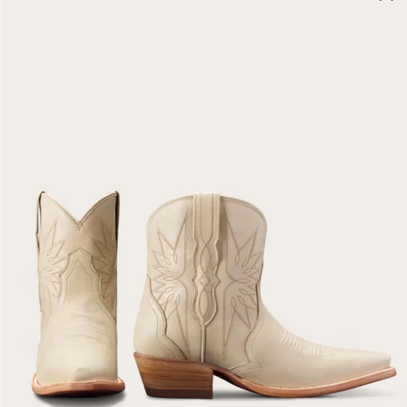 Tecovas Shoes - Tecovas Cream Western Ankle Boots - Pointed Toe, Stacked Heel